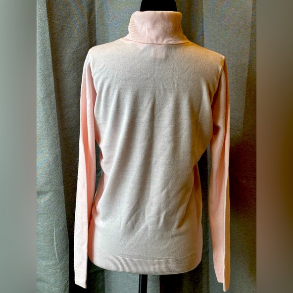 Pink Lavon Top - Picture 2 of 3